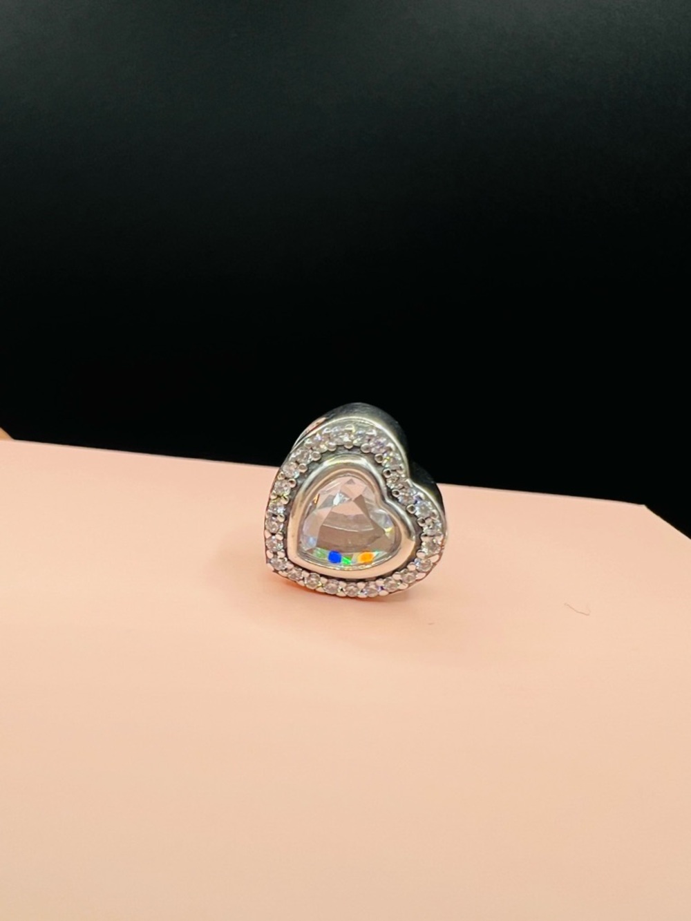 Pandora Sparkling Love Charm